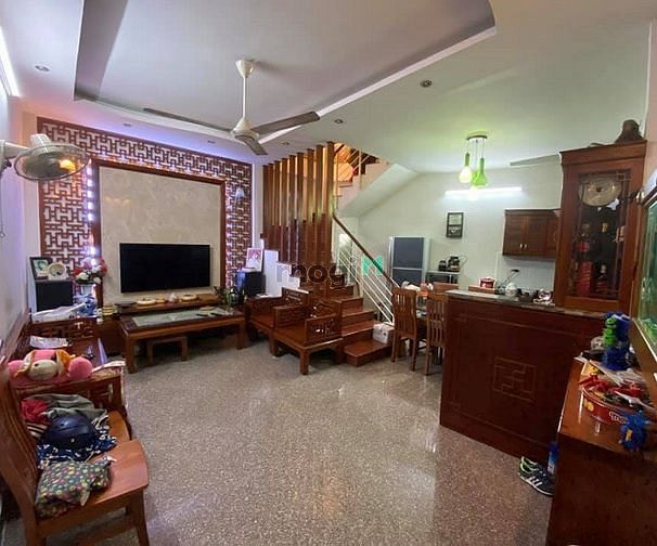Hình ảnh Nhà Trích Sài, Tây Hồ. Ngõ nông ô tô tránh. DT 50m2 giá 12 tỷ