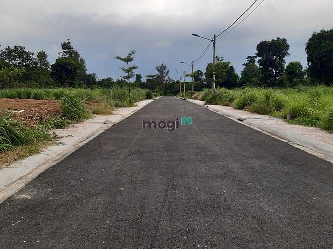 Hình ảnh Cần tiền Bán nhanh lô đất thổ cư Sổ Riêng cách KCN Dầu Giây 2km