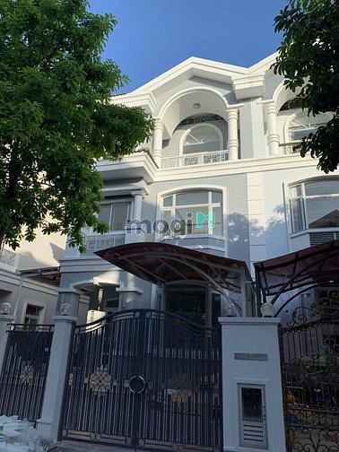 Hình ảnh Cho thuê biệt thự cao cấp Phú Mỹ Hưng, Quận 7 nhà mới 100%