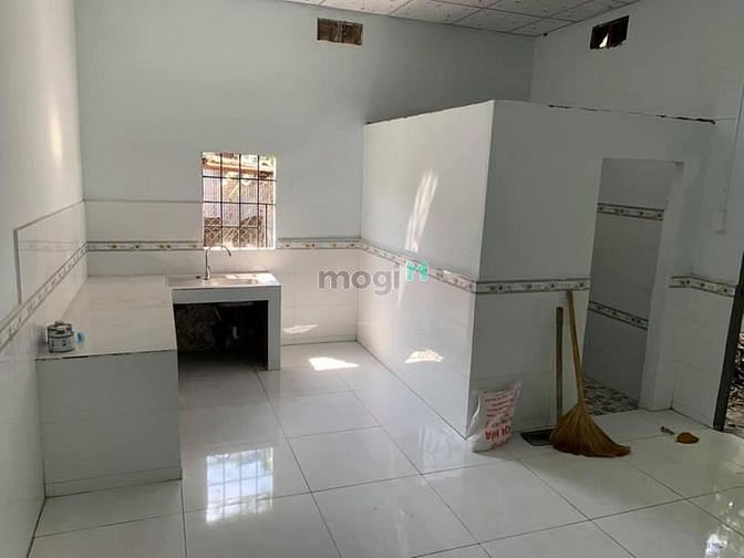 Hình ảnh Cho thuê nhà C4(150m2)  Nguyên căn TP, Dĩ An