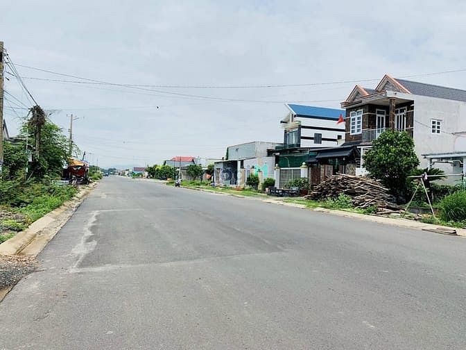 Hình ảnh BÁN 1110m2 đất THỔ CƯ Phước Bình-Long Thành, Giá 2.8tr/m2 SHR, F0