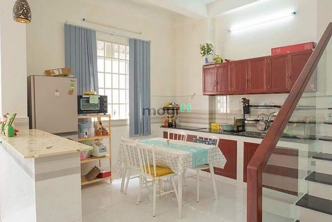 Hình ảnh Nhà hẻm 4m Lạc Long Quân 56m2 / 4,7 tỷ