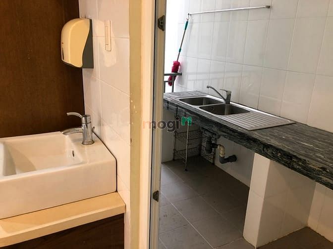 Hình ảnh cho thuê nhà LÊ VĂN SỸ , FULL NỘI THẤT, NHÀ MỚI, 5 phòng
