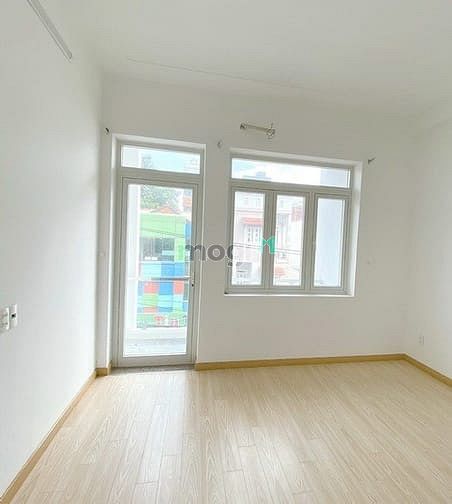 Hình ảnh Nhà lầu 3 ST Đường Phan Huy Thực P. Tân Kiểng, Q7