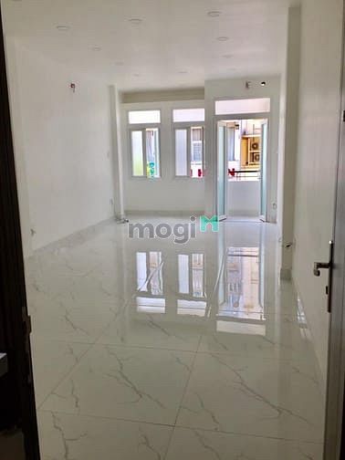 Hình ảnh Cho thuê nhà 174C Cao Thắng, Phường 11, Quận 10
