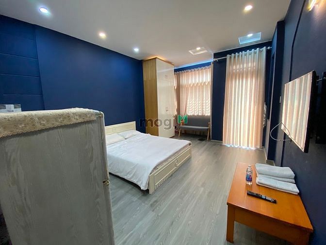 Hình ảnh Nhà Cho Thuê CHDV 10PN Phú Nhuận