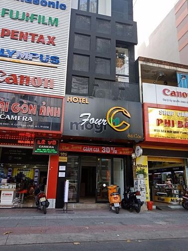 Hình ảnh Cho thuê nhà mới 411A Võ Văn Tần đoạn 2 chiều gần Cao Thắng, Quận 3.