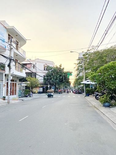 Hình ảnh Lô đất DT rộng 493m2 vị trí đẹp, MT đường số 3, Q7