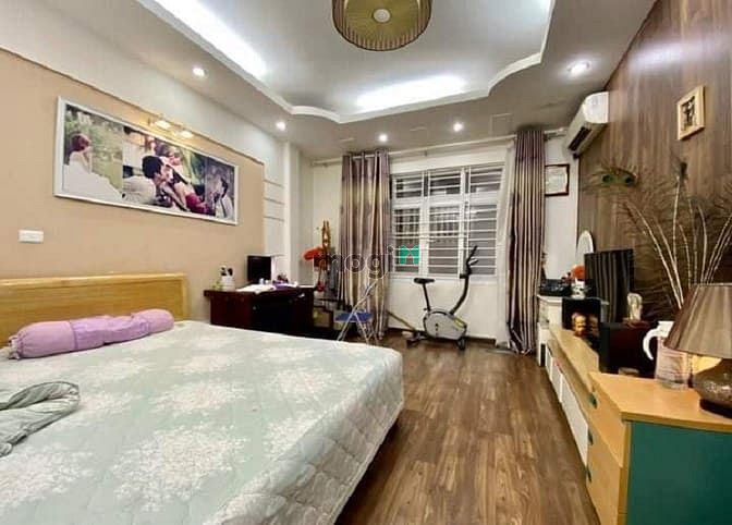 Hình ảnh Nhà Văn Cao - Ba Đình 45,6m2*5 tầng, Mt 5m, Phân lô, ô tô giá 9 tỷ .