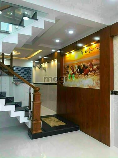 Hình ảnh Cho thuê nhà hẻm xe hơi 165/2 Bạch Đằng, Phường 2, Tân Bình.