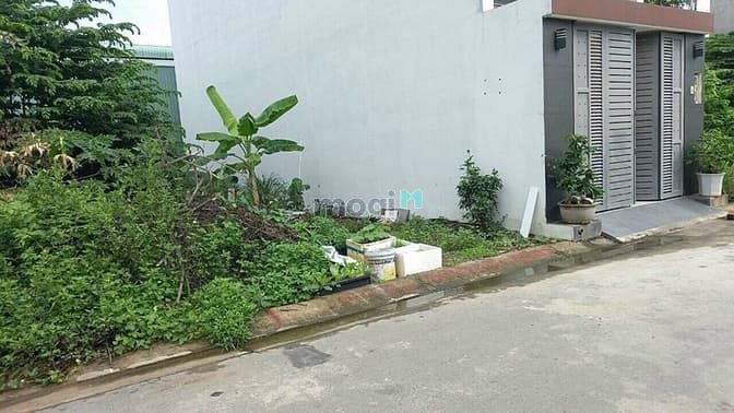 Hình ảnh Bán Lô Đất 68m2 Đường Số 6 Phường Long Bình Liền Kề VinHome