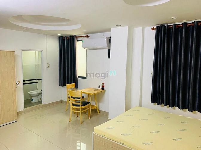 Hình ảnh Phòng 1PN, 35m2, chỉ 5-6t, Rạch Bùng Binh, Quận 10, cửa sổ thoáng mát.