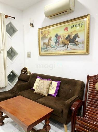 Hình ảnh Nhà phố hiện đại ST, MT Hẻm Lâm Văn Bền