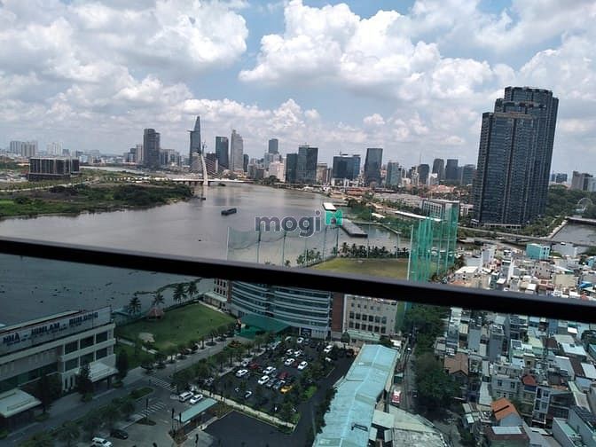 Hình ảnh SUNWAH PEARL 100m2 2PN Full, căn góc view tuyệt đẹp 1,200$