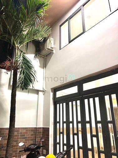 Hình ảnh Cho thuê phòng cao cấp mới xây có máy lạnh gần Làng Đại Học