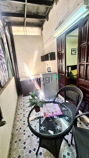 Hình ảnh PHÒNG RỘNG 30M2 Quận 1 - Ngay ngã 6 Phù Đổng