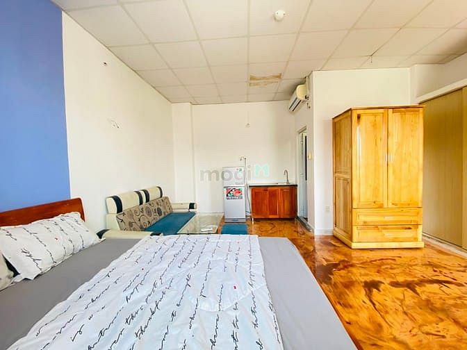 Hình ảnh Căn Hộ Balcon, Cửa Sổ. FULL NT cực đẹp, Thang Máy, Bảo Vệ.