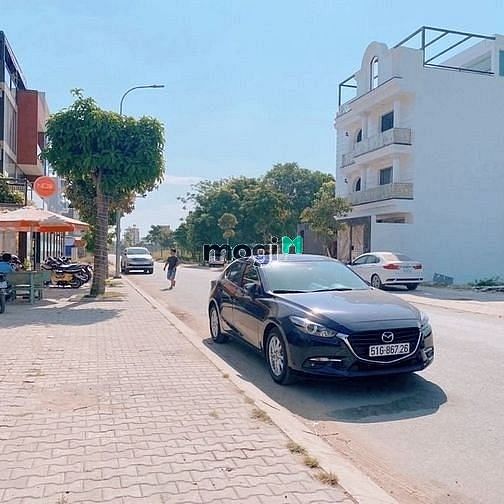Hình ảnh cần bán gấp 3 nền đất liền kề 5x26 rằng cầu sáng tỉnh lộ 10