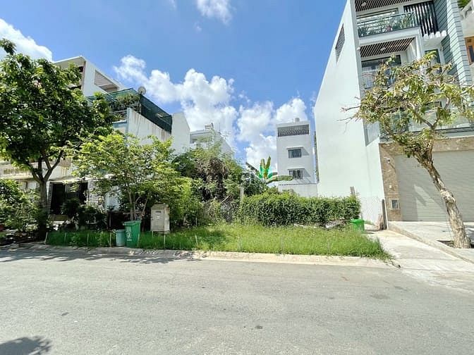 Hình ảnh Lô đất thổ cư cực đẹp KDC Phú Mỹ, Q7