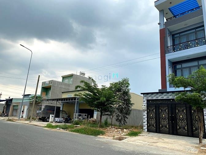 Hình ảnh Bán lô đất mt tỉnh lộ 10, Bình Chánh sổ hồng riêng