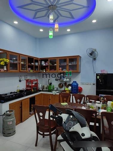 Hình ảnh Nhỉnh 5 tỷ có ngay nhà 2 tầng, HXH, Tân Sơn Nhì, Tân Phú 71m2