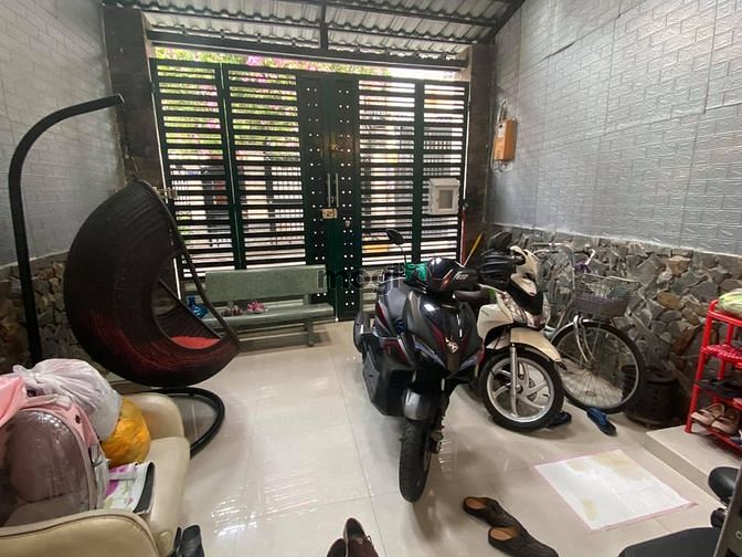 Hình ảnh Bán nhà Âu Cơ phường 10 Tân Bình,2 lầu 48m2, 4,5ty