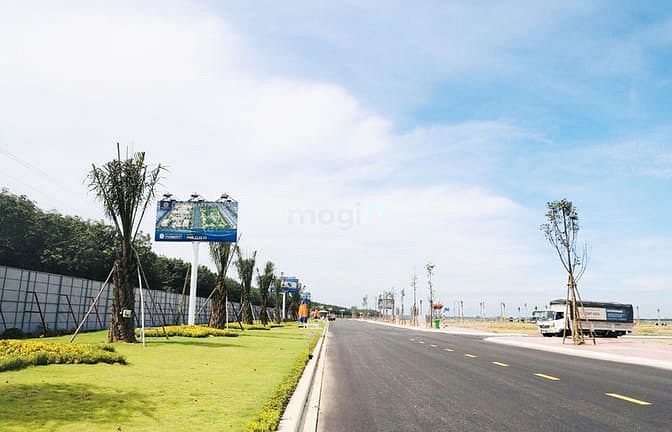 Hình ảnh Nền đất 100m2 chỉ 620 triệu cách sân bay QT Long Thành 3km, đã có sổ.