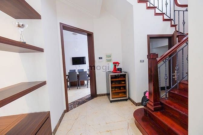 Hình ảnh Cho thuê biệt thự khu T -150m đủ đồ chỉ 60tr/ tháng