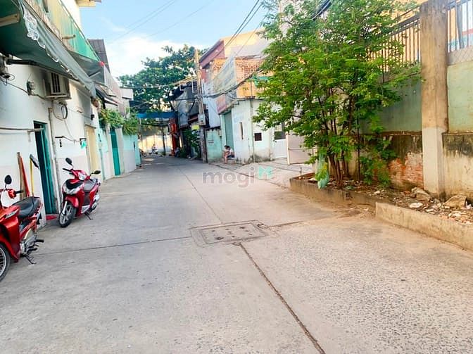 Hình ảnh Cần Cho Thuê Nhà Đường Hương Lộ 2 ( 4x12m )