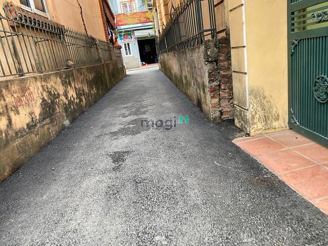 Hình ảnh Bán đất Tổ 3 Thạch Bàn, cách đường Thạch Bàn chỉ 50m, mặt tiền 5,29m