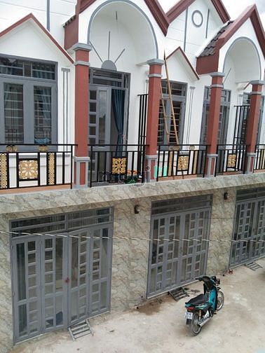 Hình ảnh Bán nhà gần cầu lớn hocmon giá 760tr/ căn