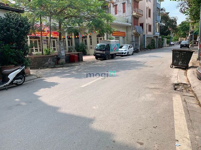 Hình ảnh Đất đẹp Nguyễn Văn Cừ, hiếm, 52m2, MT 6.2m, ngõ thông, ô tô, 3.15 tỷ.