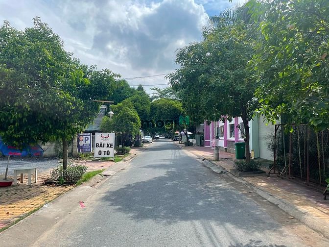 Hình ảnh Đất biệt thự độc tôn, 3 mặt tiền , 450m2 tại D2D, thống nhất, biên hòa