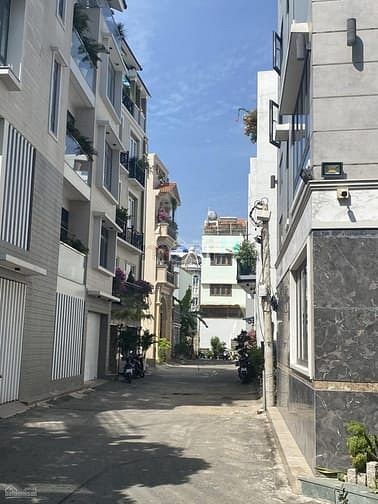 Hình ảnh Siêu vị trí nhà đẹp đường số 3, phường Bình An, Quận 2.