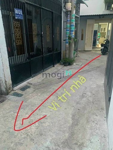 Hình ảnh Nhà cách HT13, Quận 12 50m, sổ hồng 100m2