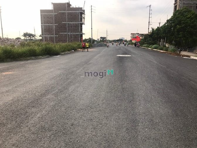 Hình ảnh Chính chủ bán đất phân lô có sổ đỏ chỉ cách Mỹ Đình 2.5km