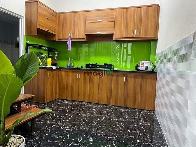 Hình ảnh Bán gấp căn nhà Tân Hương,30m2, cực ngon