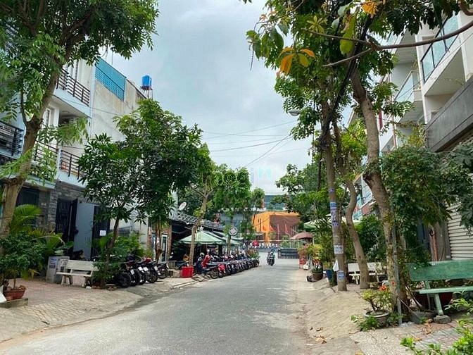 Hình ảnh CHO THUÊ ĐẤT LÔ GÓC 7mx18m, KD cafe- Đặng Thùy Trâm, BT