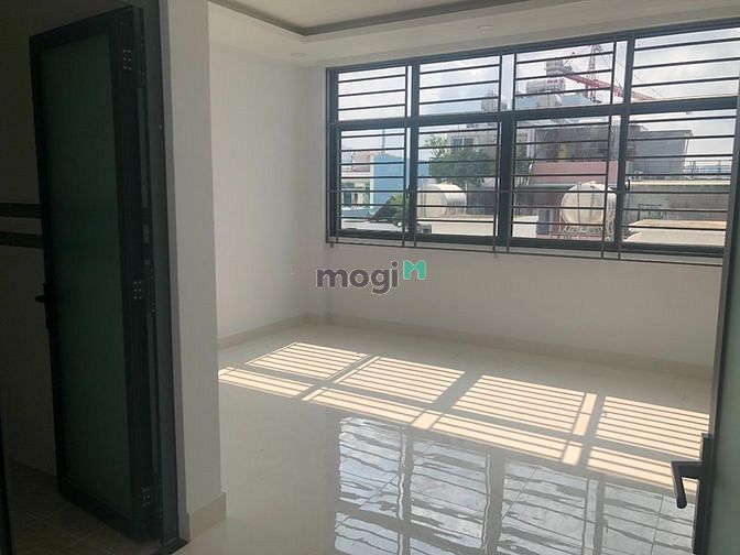 Hình ảnh Nhà Cho Thuê CHDV 12PN Quận 10