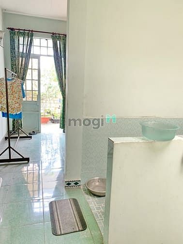 Hình ảnh Nhà 1 lầu 2 căn đôi MT Hẻm Huỳnh Tấn Phát