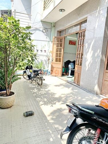 Hình ảnh Nhà 1 lầu 2 căn đôi MT Hẻm Huỳnh Tấn Phát