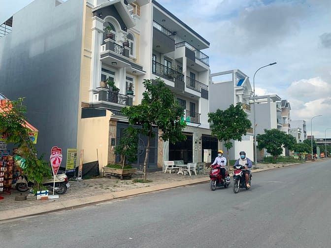 Hình ảnh Bán gấp lô đất thổ cư mặt tiền Trần Văn Giàu, KDC Tên Lửa 2