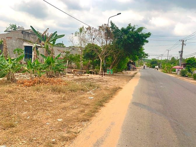 Hình ảnh Bán SÀO đất 1300m2 (2 lô liền kề) 21m MẶT TIỀN, MT đường 32m, SHR