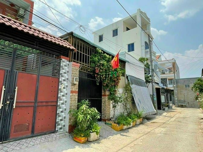 Hình ảnh BÁN GẤP! Lô đất 75m2 5x15 hẻm xe hơi TRường Thọ Thủ Đức. Giá 5ty75