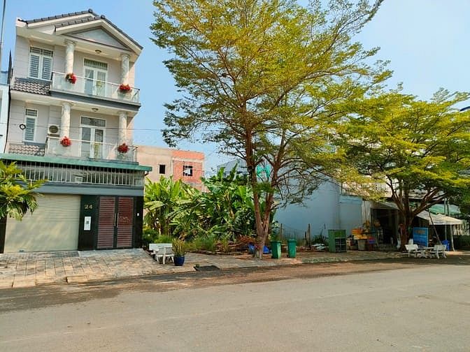 Hình ảnh Bán đất khu dân cư Lập Phúc. Giá từ 32tr đến 49tr/m2