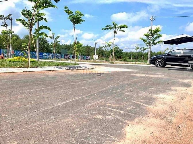 Hình ảnh Đất đối diện cổng chính SÂN BAY LONG THÀNH GIÁ RẺ