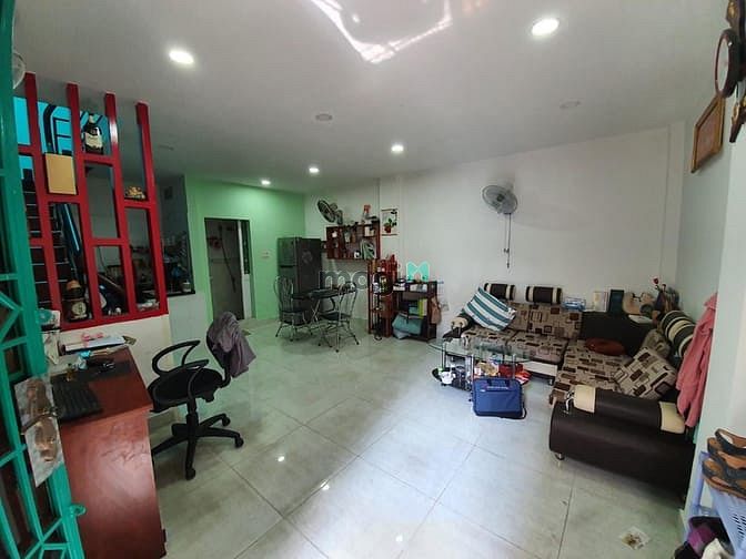 Hình ảnh Chỉ 1 Căn Ra ngay MT lớn Phan Đăng Lưu. 33M2 Chỉ 4.1 Tỷ