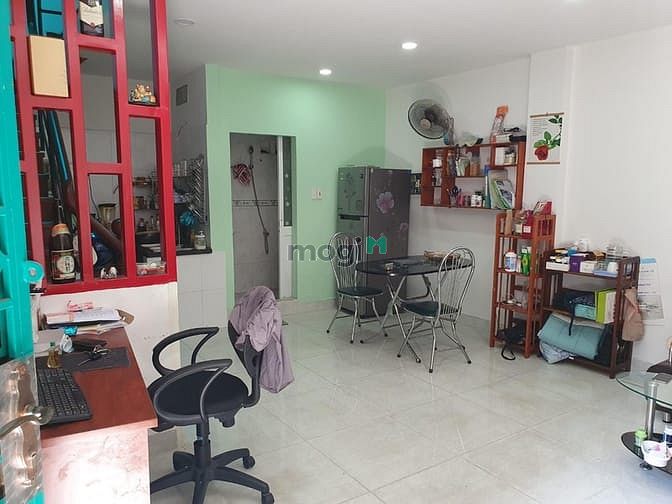Hình ảnh Chỉ 1 Căn Ra ngay MT lớn Phan Đăng Lưu. 33M2 Chỉ 4.1 Tỷ
