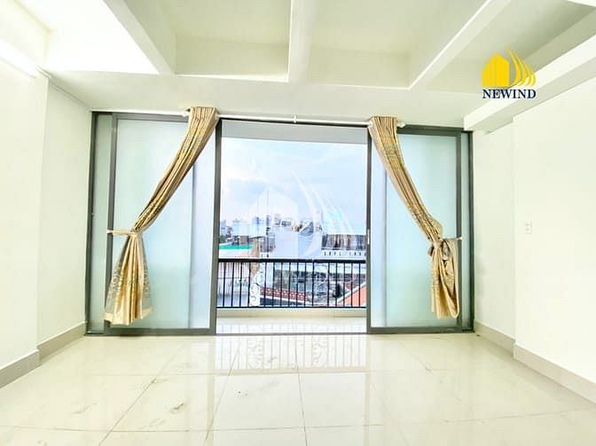 Hình ảnh Mb6623 nạp rút nhanh chóng đang khai Trương phòng bancon giá 4tr