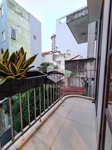 Hình ảnh Studio ban công cửa sổ lớn GIÁ RẺ_bếp rộg xa giường ngủ, nội thất mới